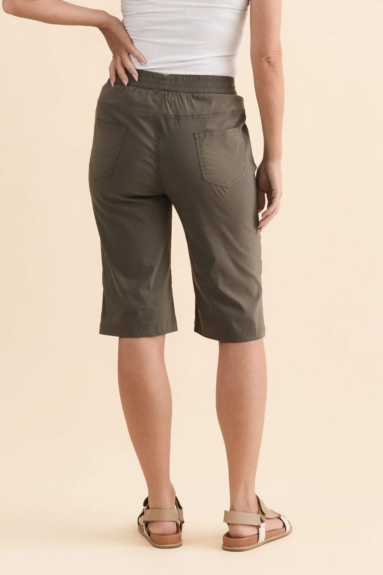 Air-Lite Olive Stretch Pocket Shorts - Image 5