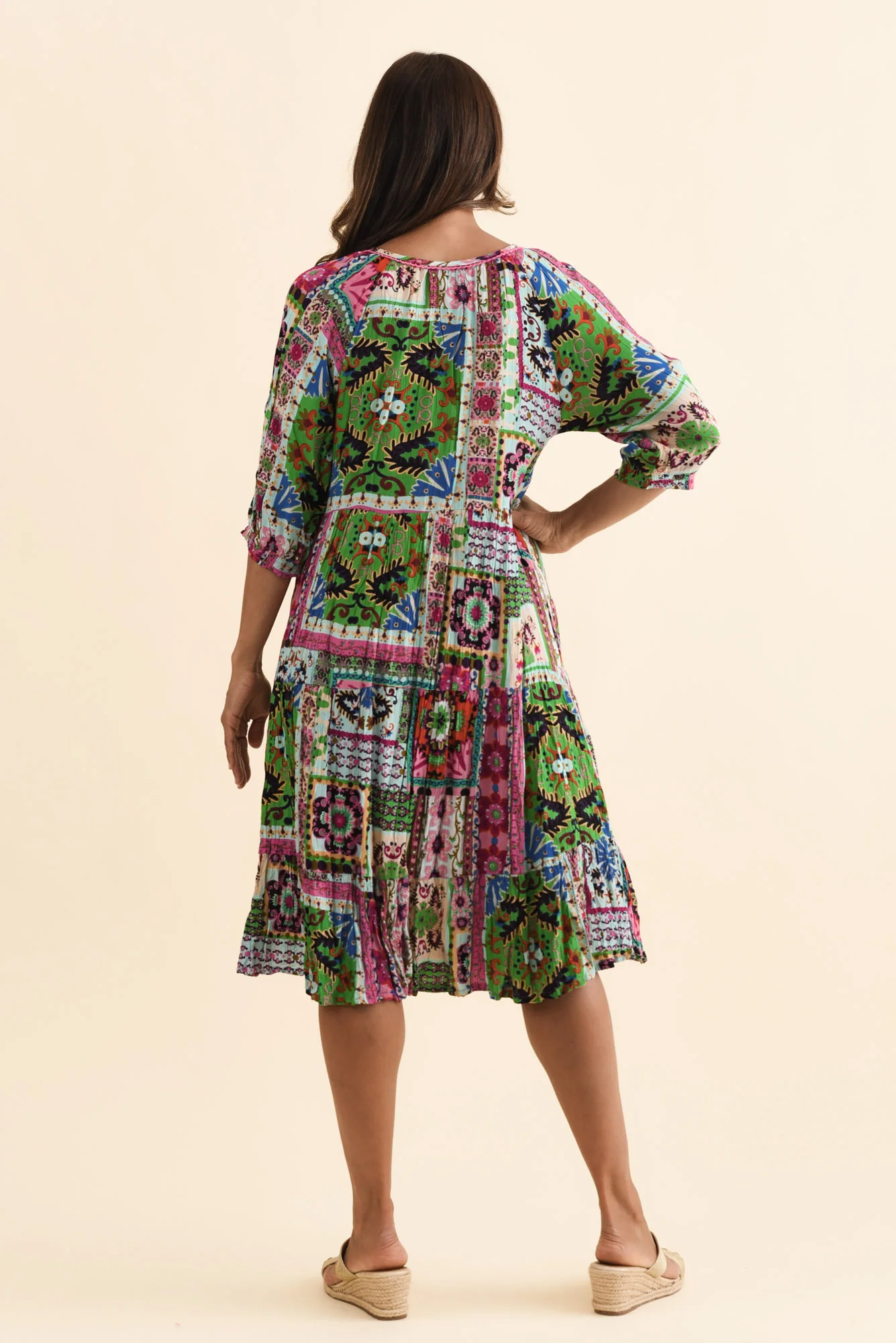 Belmira Green Abstract Pocket Dress - Image 4