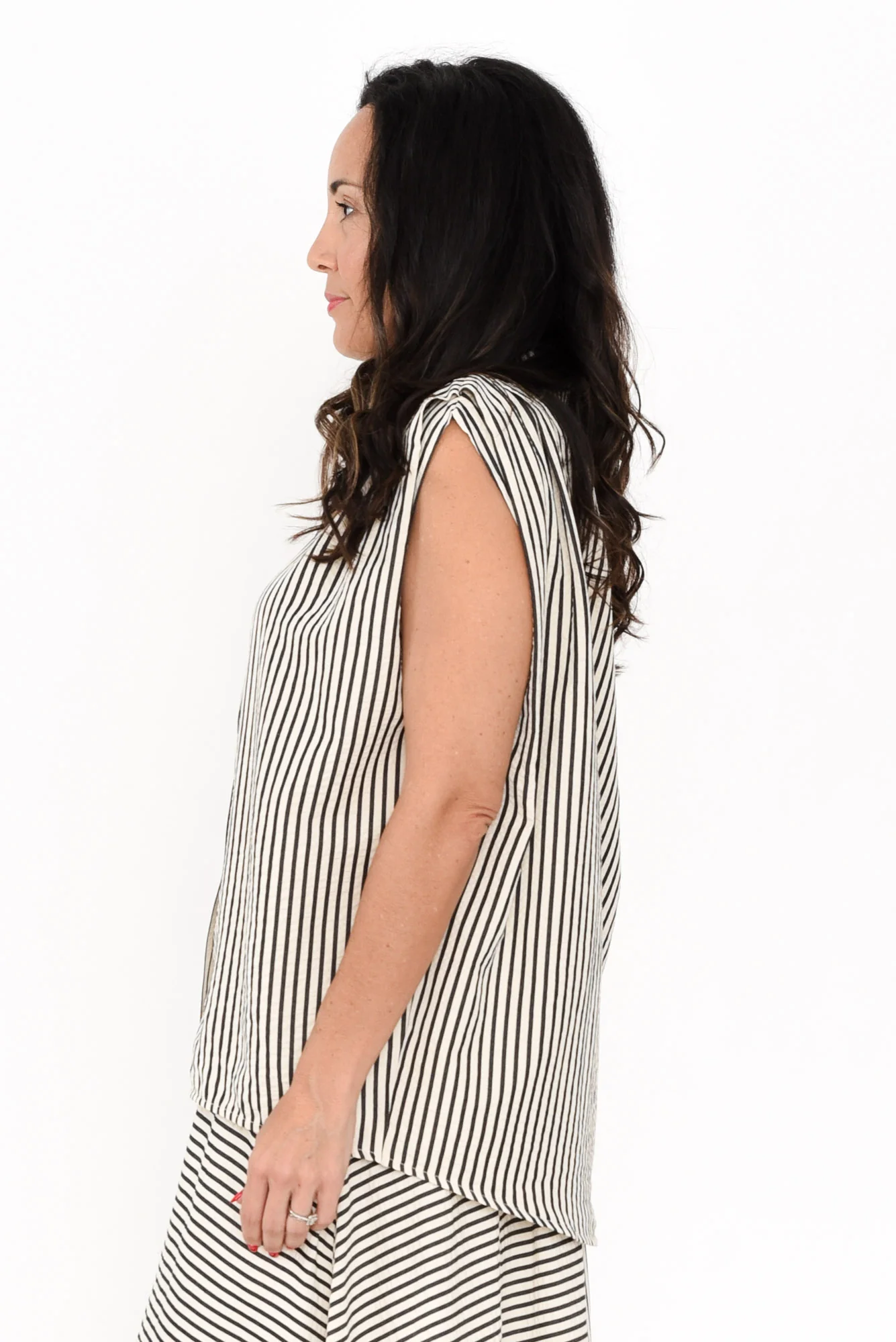 Charlie Black Stripe Sleeveless Shirt - Image 4