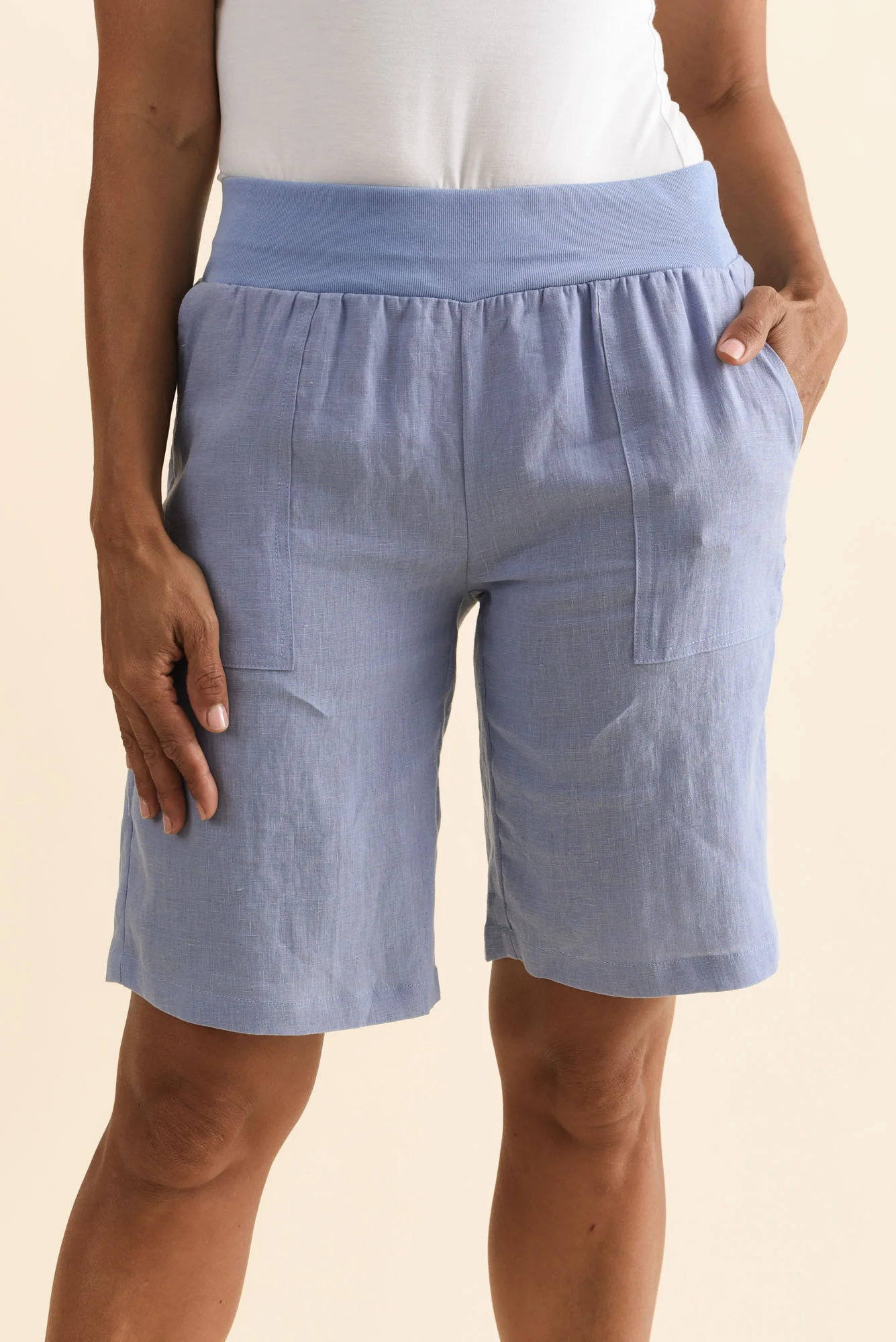 Elka Blue Linen Relaxed Shorts - Image 5