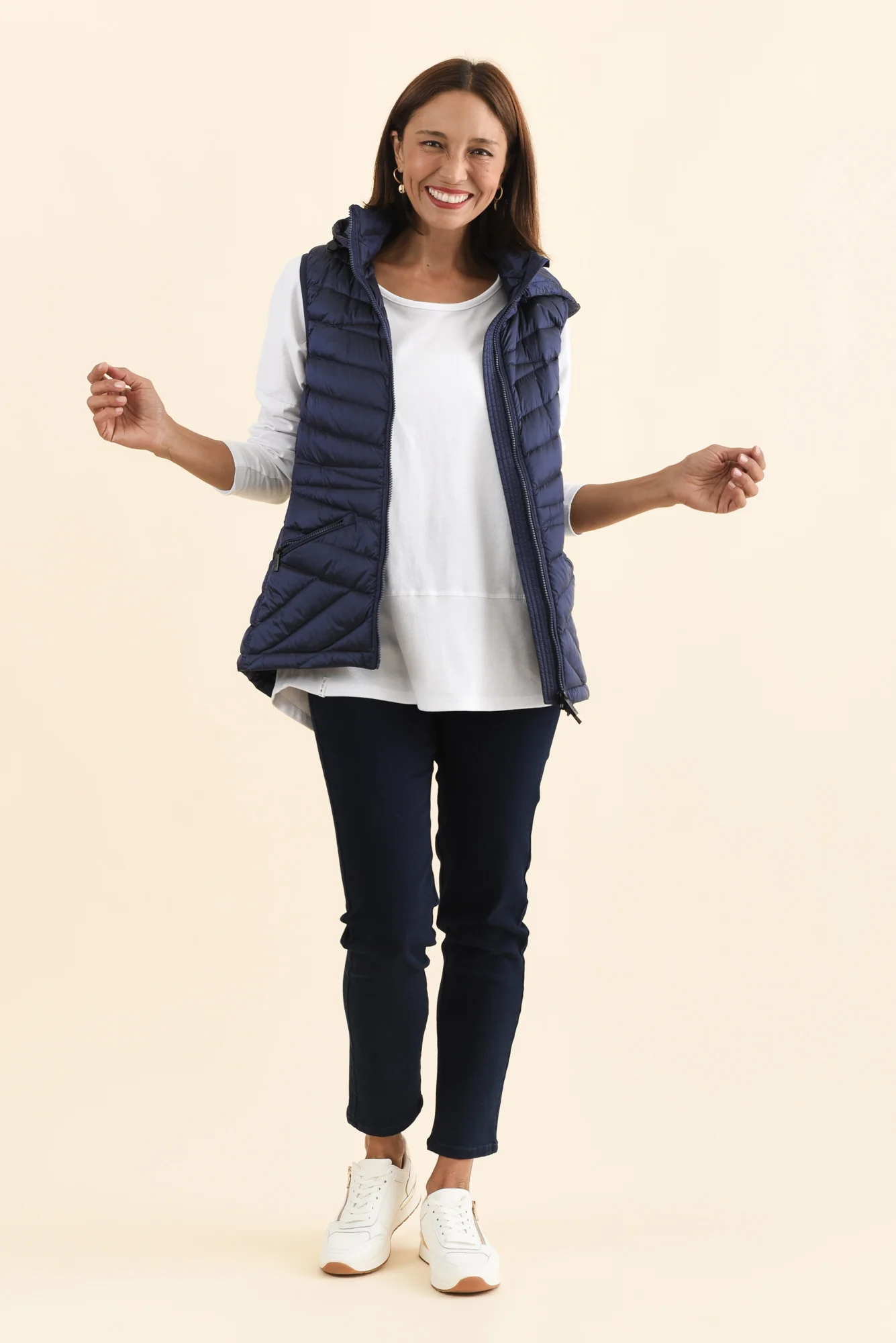 Maryclaire Navy Down Puffer Vest - Image 7
