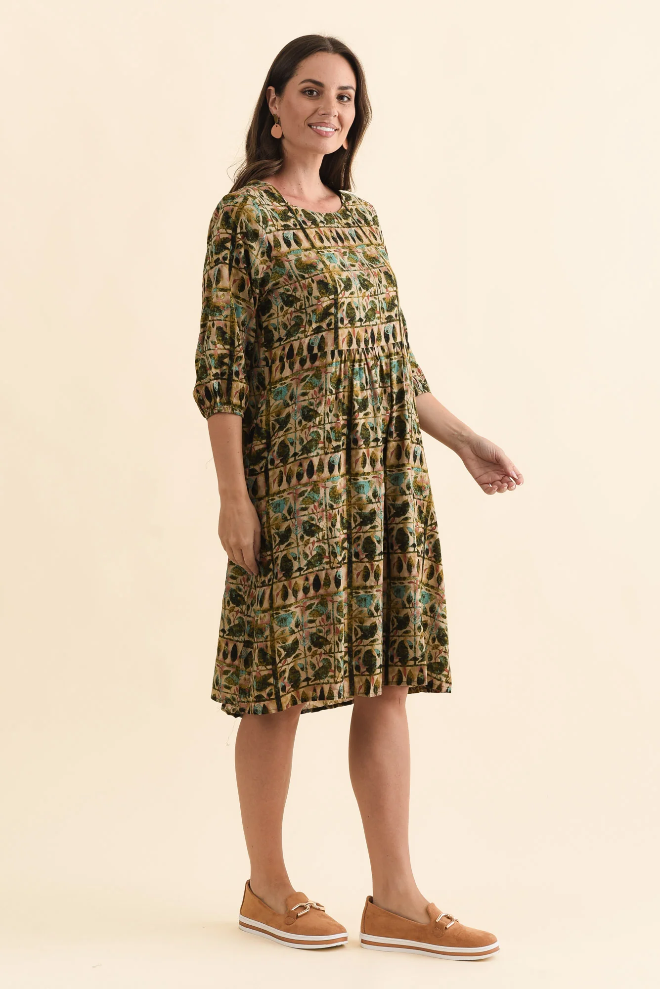 Nicolette Green Motif Cotton Blend Sleeved Dress - Image 3