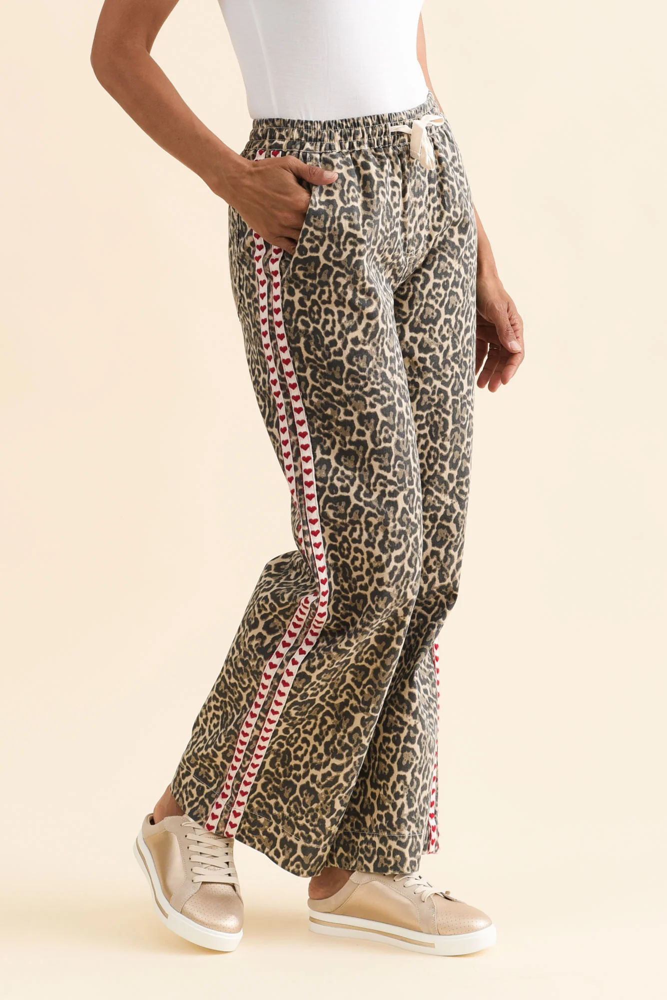 Nuno Brown Leopard Drawstring Jeans - Image 3
