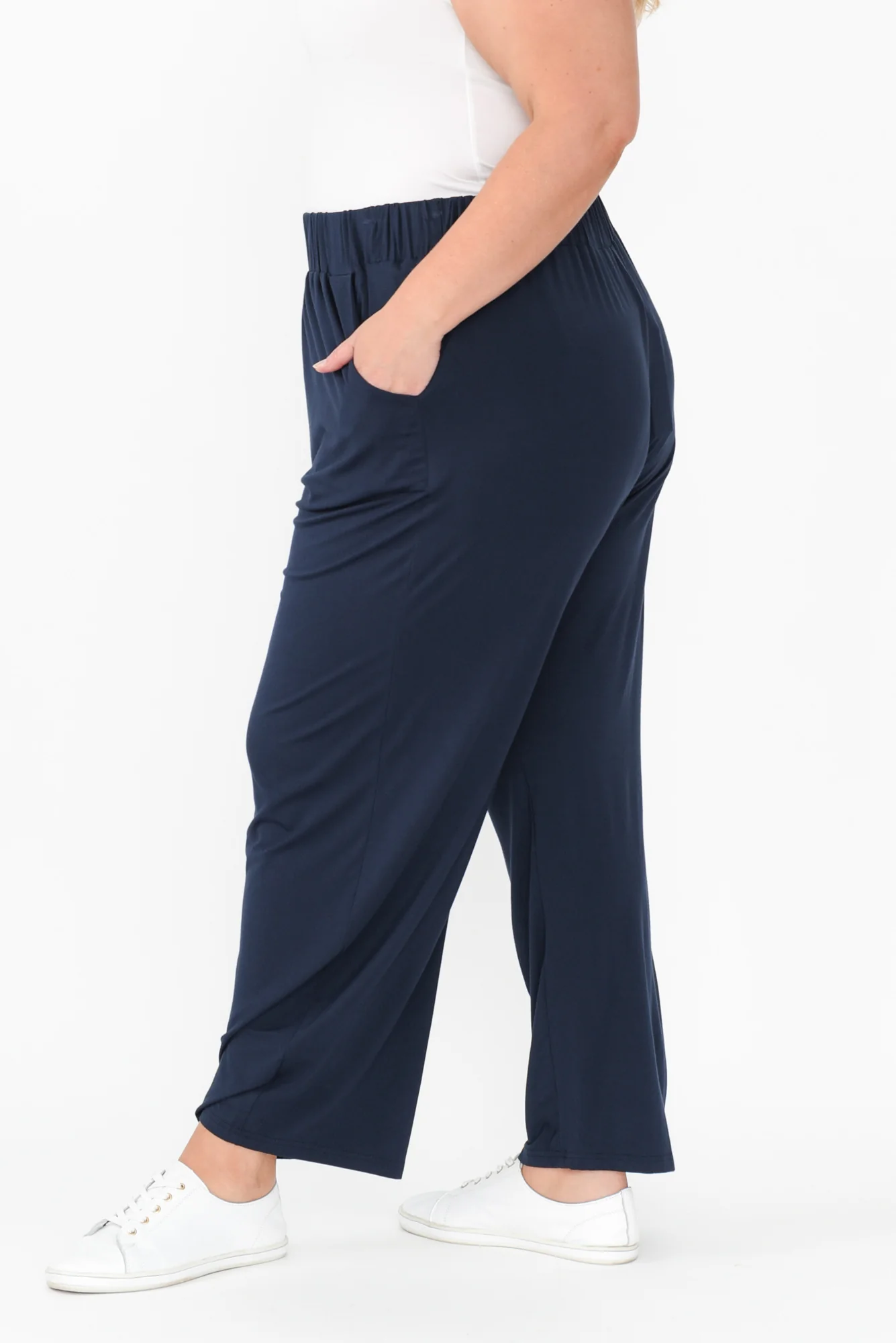 Rosella Navy Bamboo Pants - Image 12