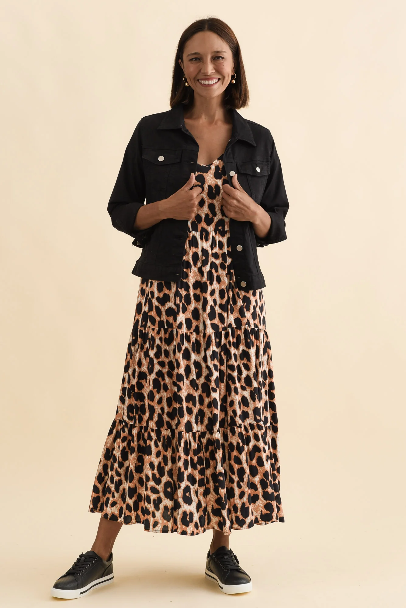 Siobhan Black Stretch Jacket - Image 2
