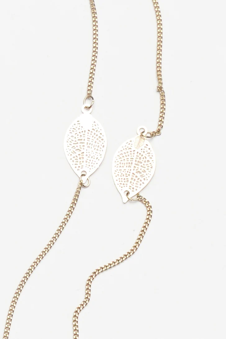 Stem Gold Leaf Fine Chain Necklace - Image 3