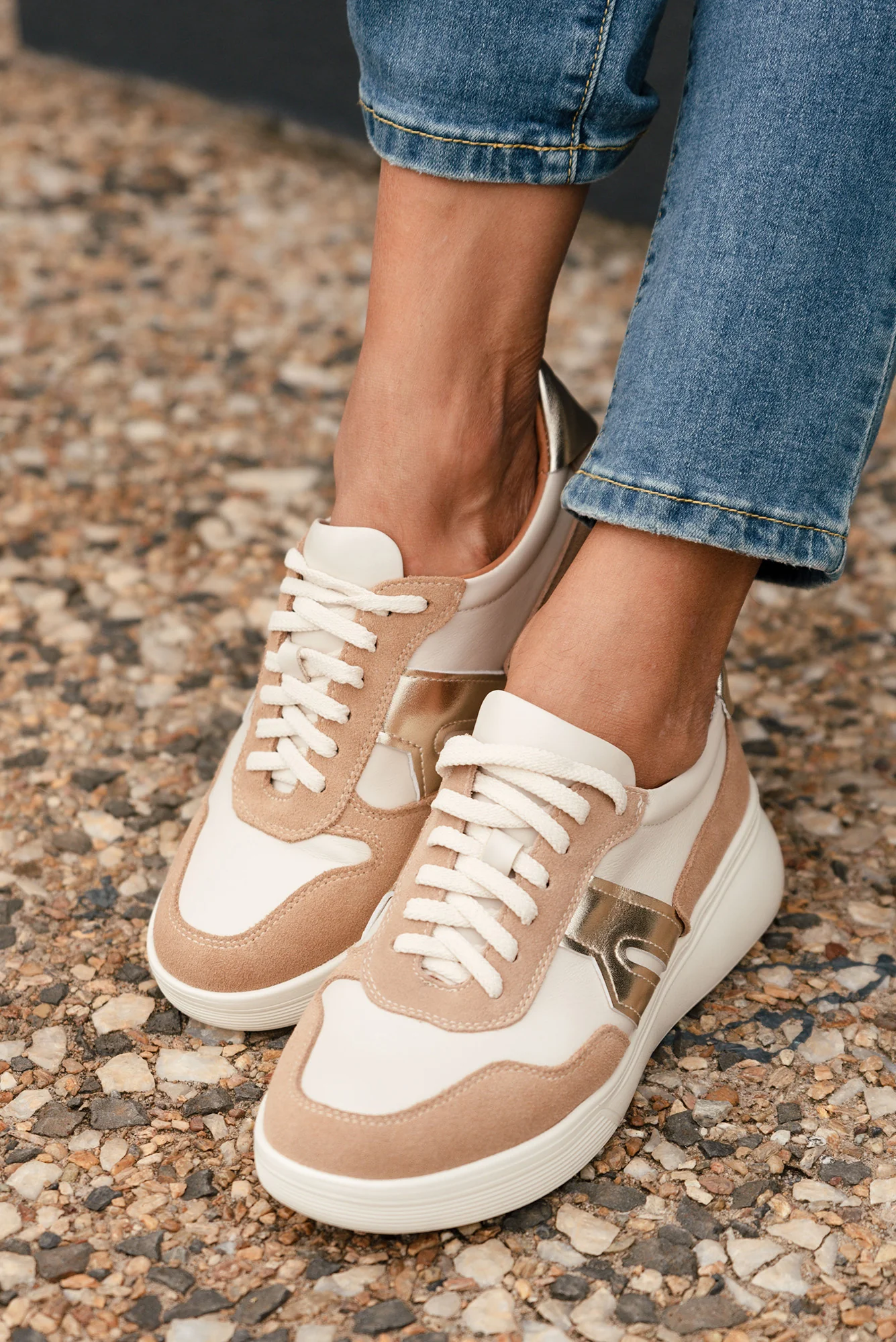 Thomas Mocha Leather Platform Sneaker - Image 2