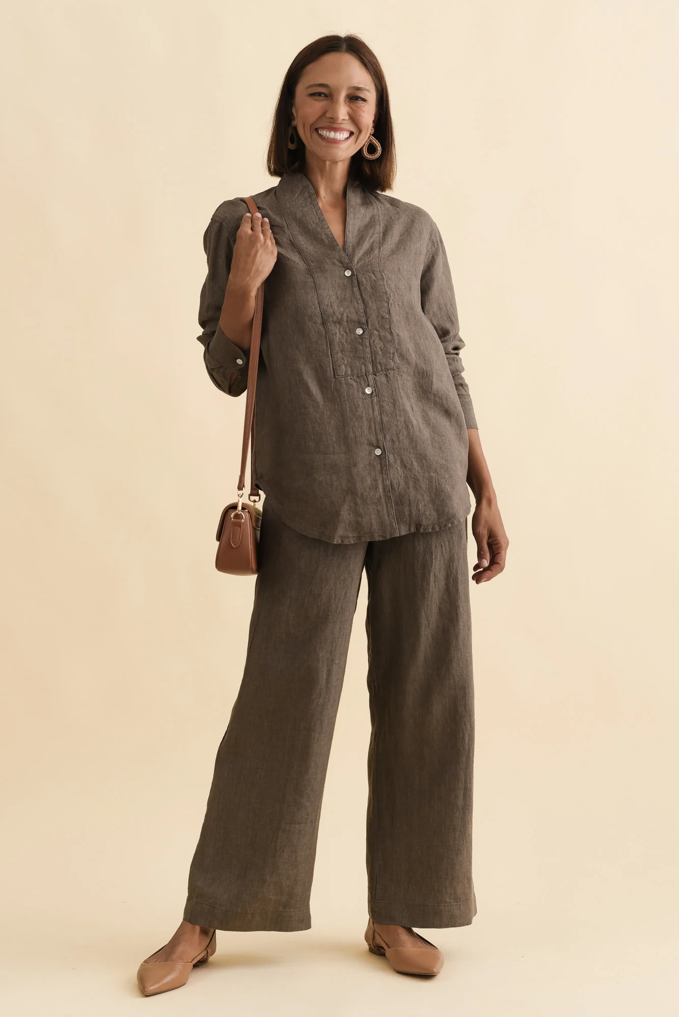 Xandra Dark Taupe Linen Pocket Pants - Image 2