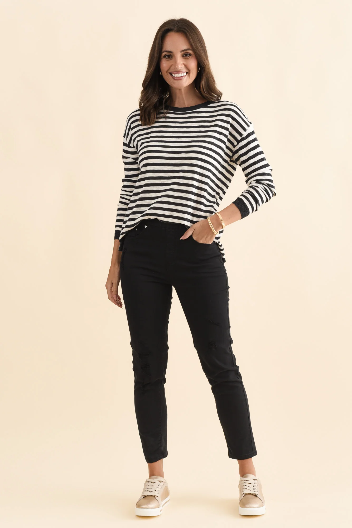 Zadie Distressed Black Stretch Jeans - Image 2
