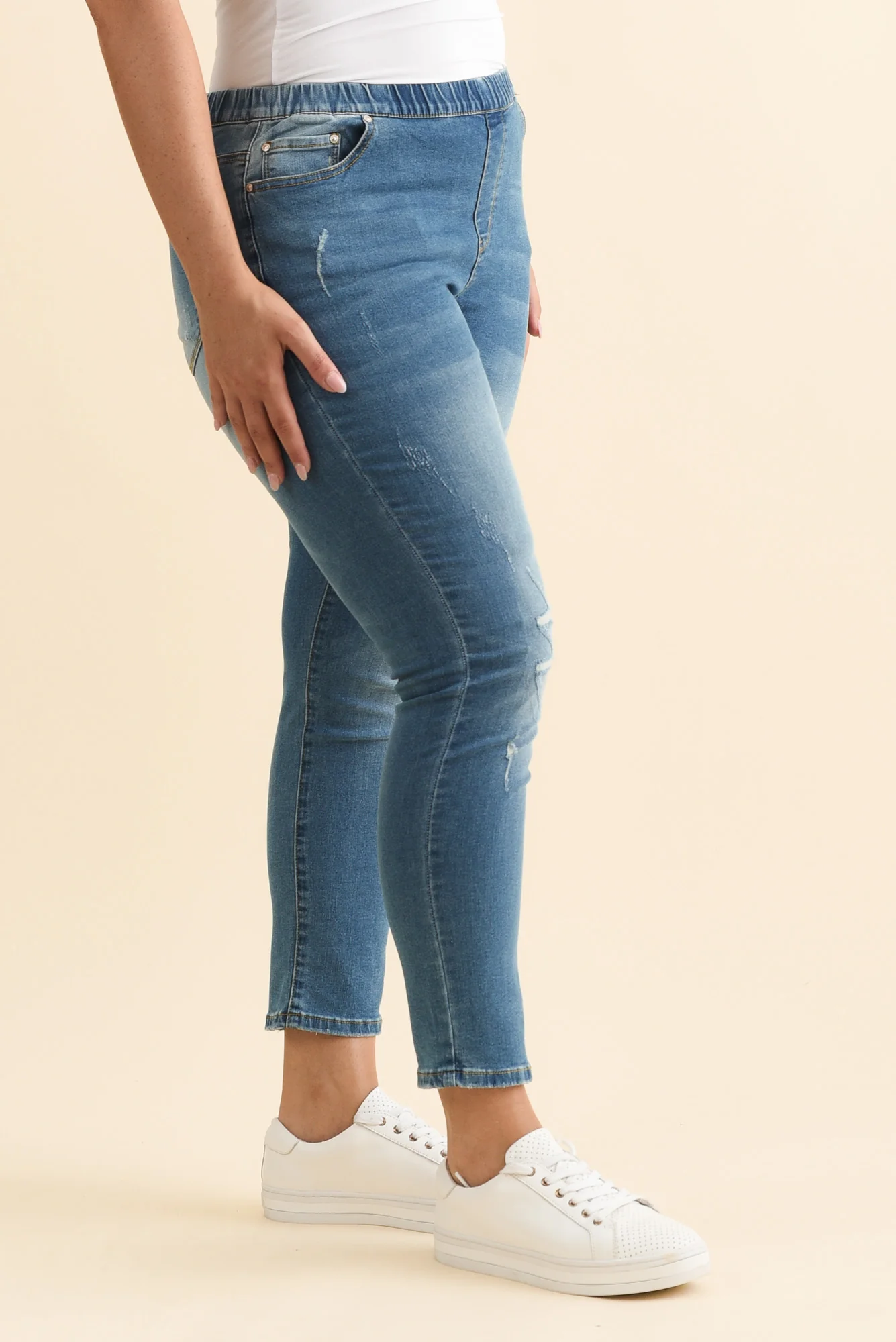 Zadie Distressed Blue Stretch Jeans - Image 10